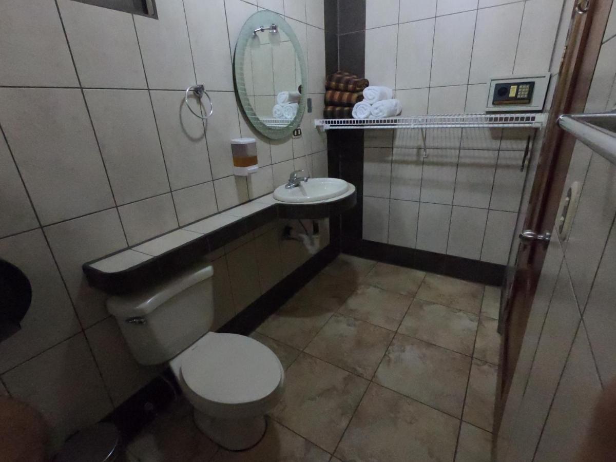 Cabinas Sueno Real San Rafael De Guatuso Eksteriør billede